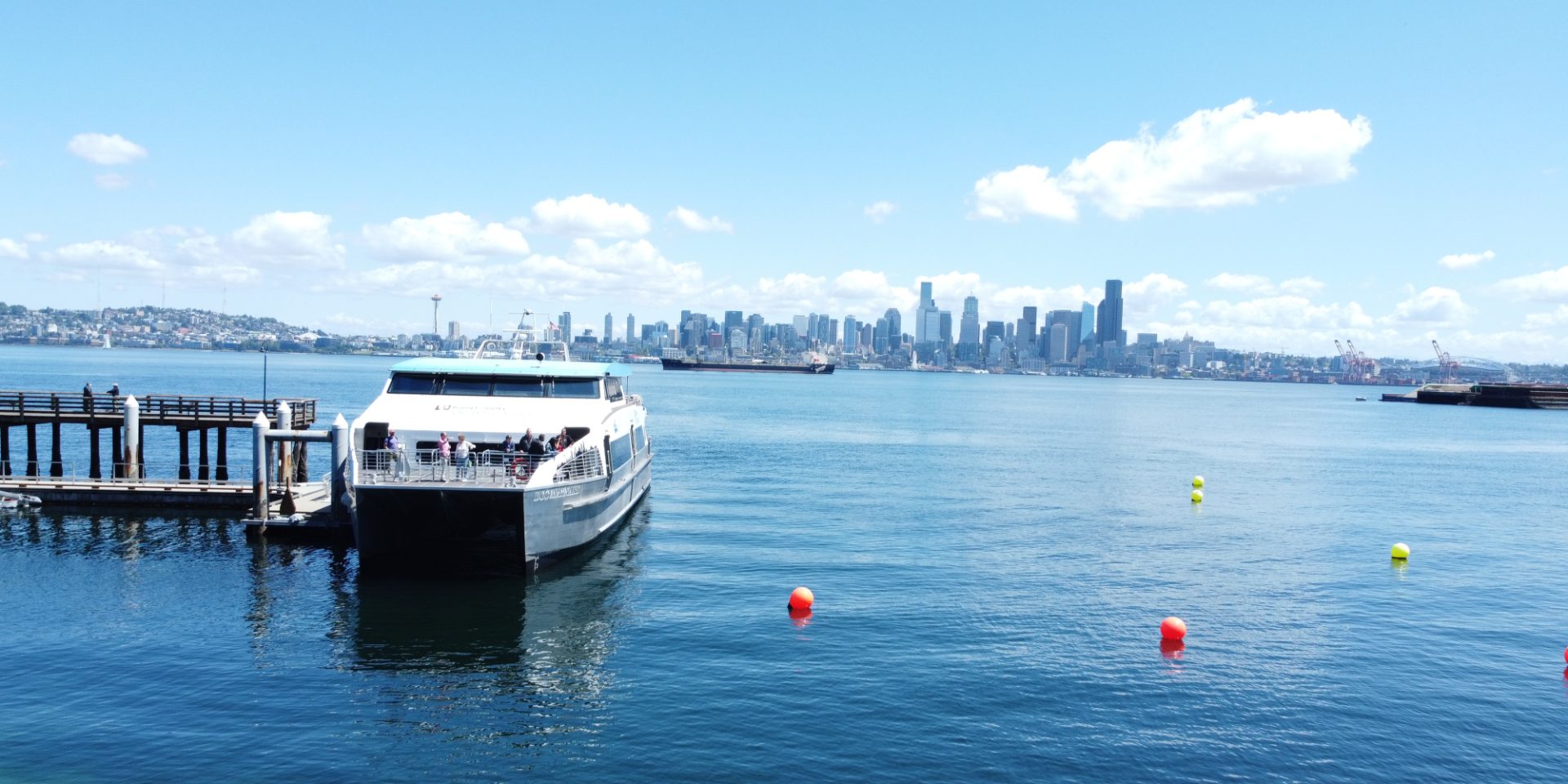 Seattle skyline with boat